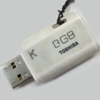 TransMemory UHYBS-008GH
